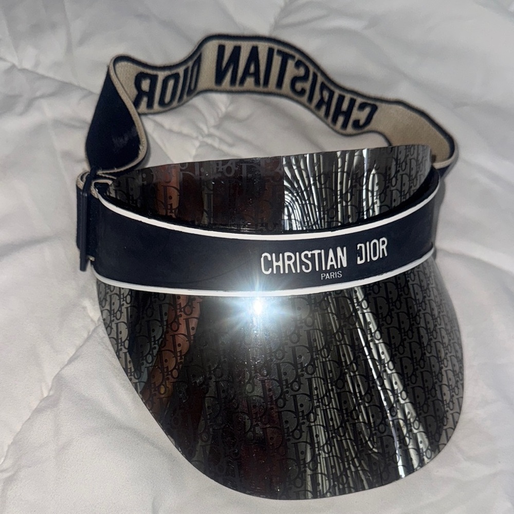 Dior Reflective V1U Visor